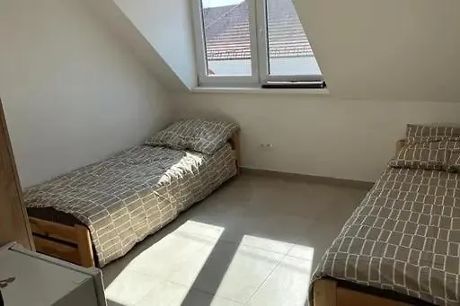 Mestiansky Dom Apartament Stupava